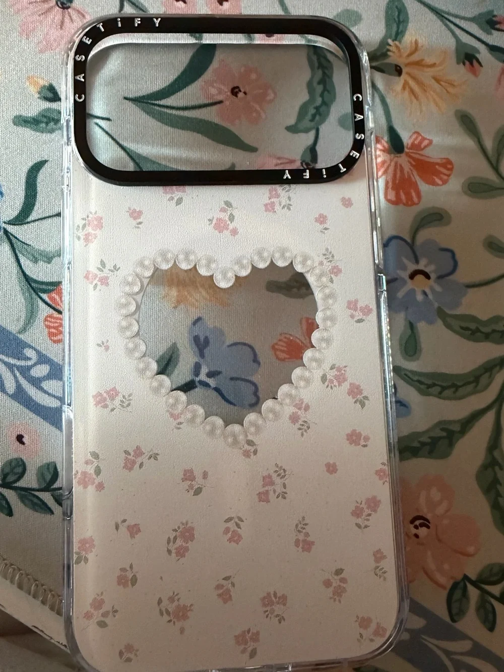 Casetify Pearly Heart iPhone 17 Pro Max case with clear bumper